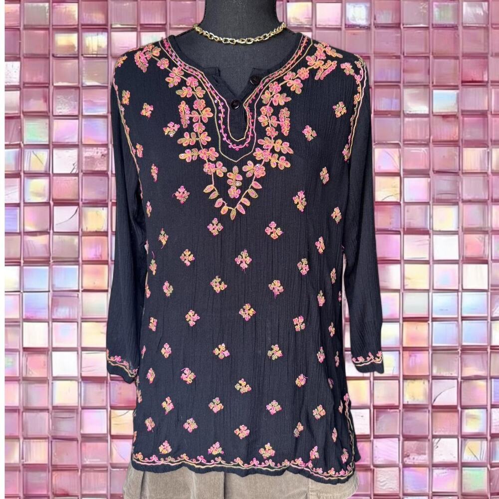 Vintage raiment embroidered rayon